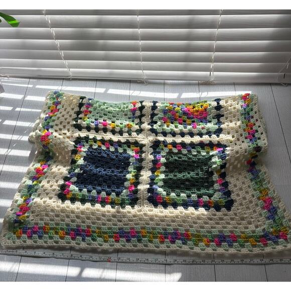 Handmade Granny Square Baby Tummy Time Blanket - Picture 4 of 11